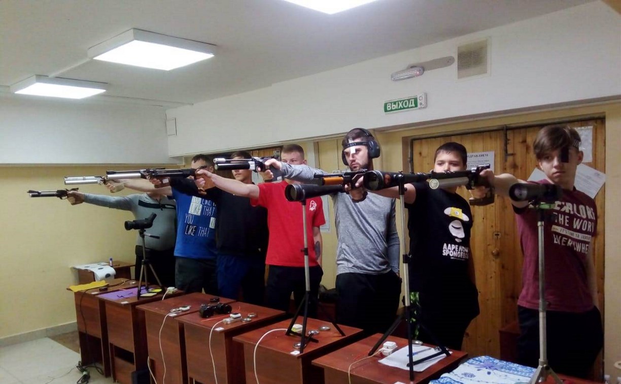 Южносахалинцы стали победителями областного чемпионата по пулевой стрельбе