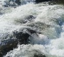Ребёнок захлёбывался в воде, его било о камни: сахалинец спас мальчика на Быковских порогах
