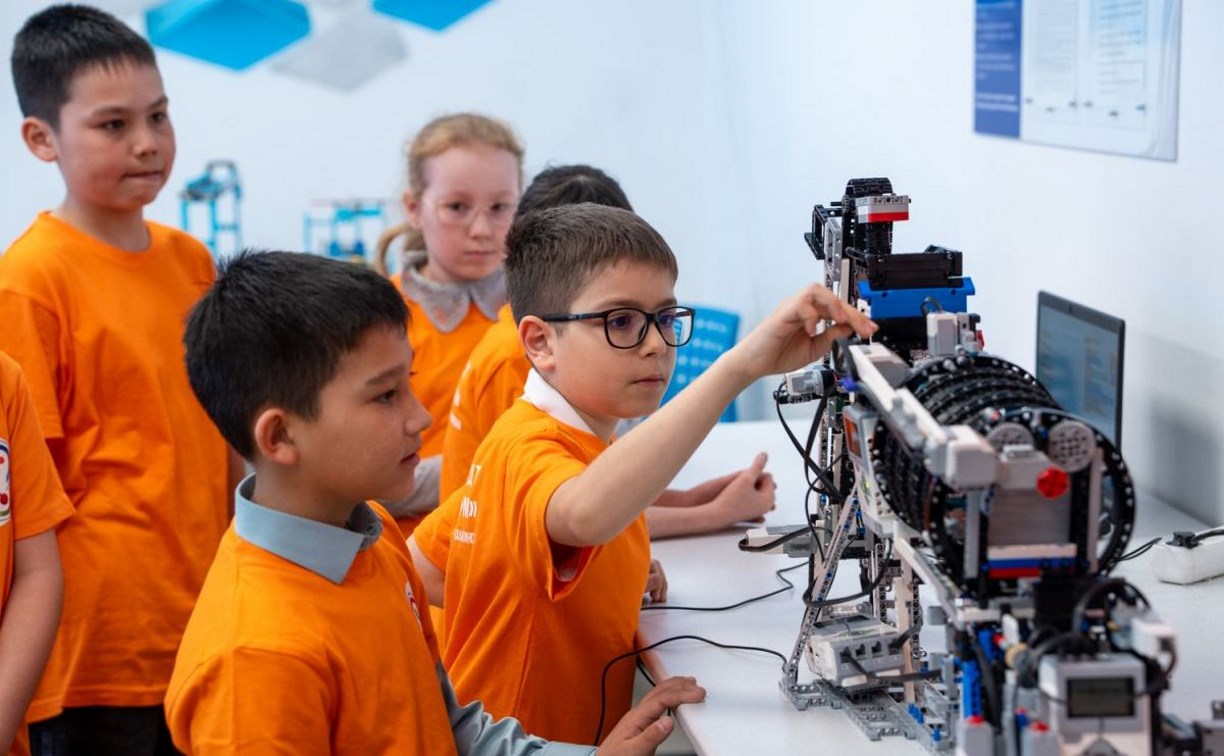 Энергия из картона: юные инженеры из Южно-Сахалинска представят регион на всероссийском конкурсе в Челябинске