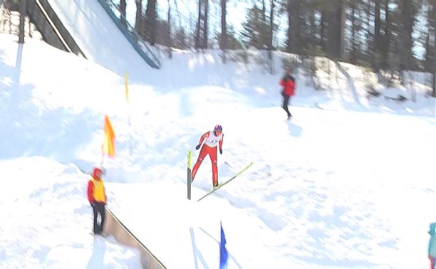Соревнования по прыжкам с трамплина "На старт" прошли в Южно-Сахалинске
