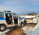 Два сотрудника полиции пострадали в аварии на Сахалине