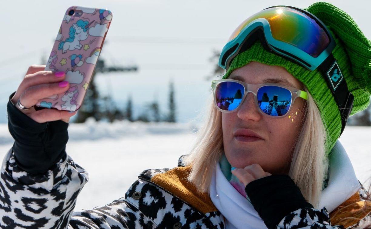 Сахалинские сноубордисты делились фото и видео на международных спортивных играх "Дети Приморья"