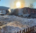 Крупный пожар в Углегорском районе тушили около семи часов