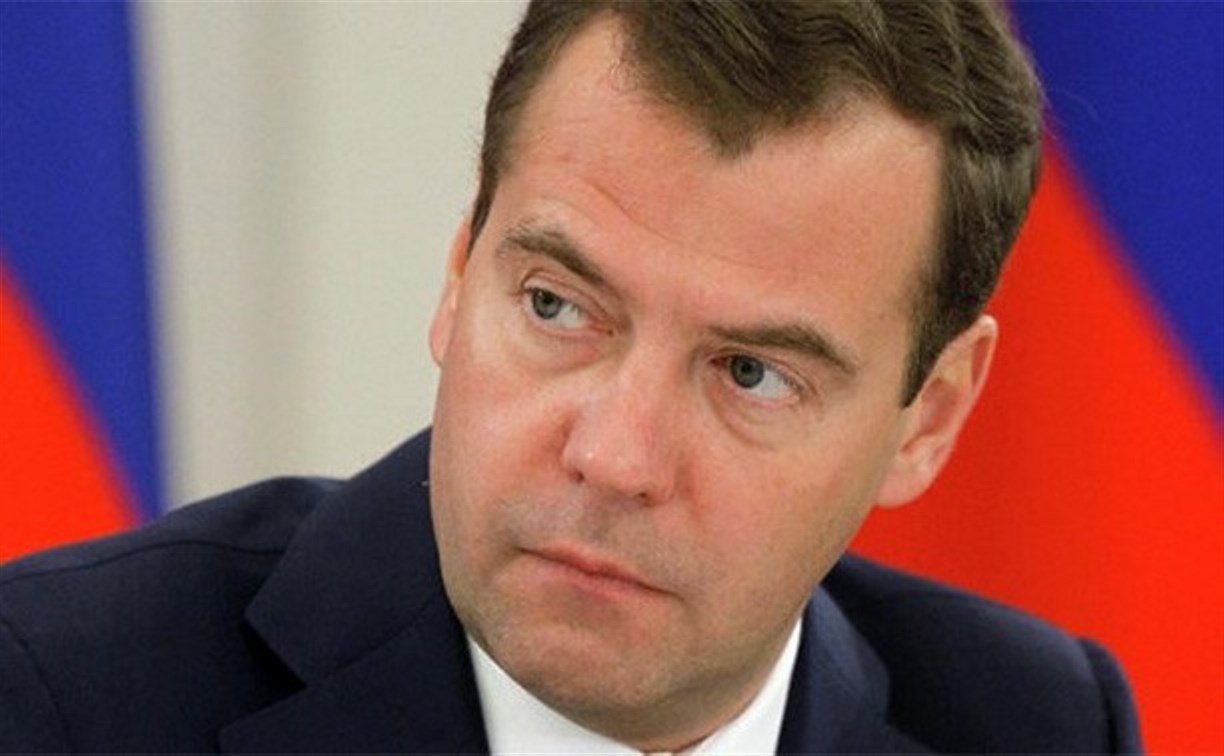 Медведев оценил идею обнуления налогов на Курилах