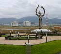 У завода СПГ в Корсаковском районе установлена восьмиметровая скульптура