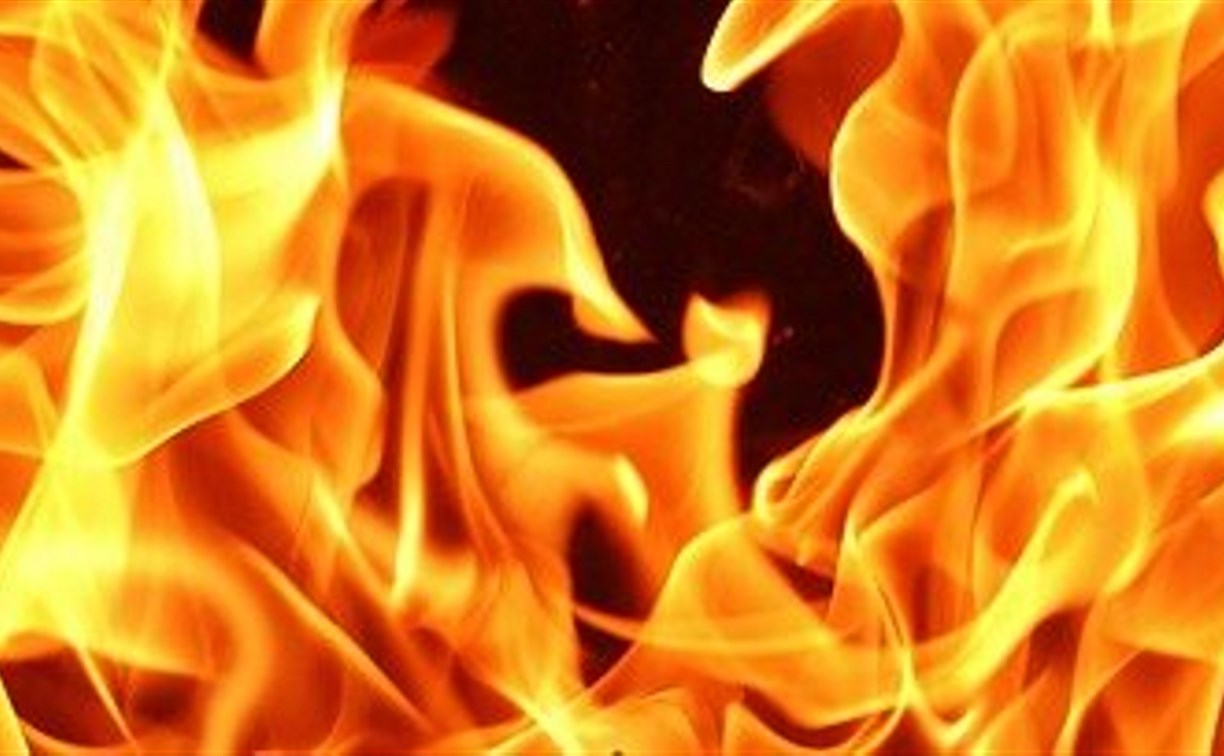 Огнеборцы ликвидировали возгорание в Троицком