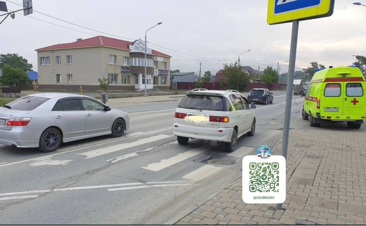 Собрал комбо: водитель в Южно-Сахалинске сбил пенсионерку, двигаясь по выделенке