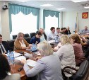 Сахалинские депутаты оставили коэффициент для иностранных работников без изменений — платёж вырастет на 7,6%