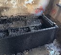 Мебель и пол полыхали в квартире расселённого дома в Вахрушеве