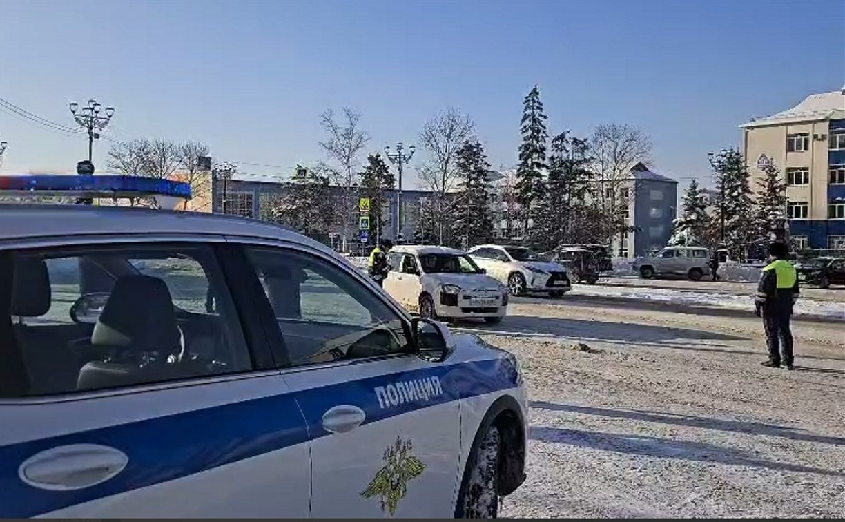 14 бесправников, 11 авто на спецстоянке: нарушения на сахалинских дорогах 17 декабря 