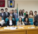 Олимпийская чемпионка встретилась с молодыми сахалинскими парламентариями