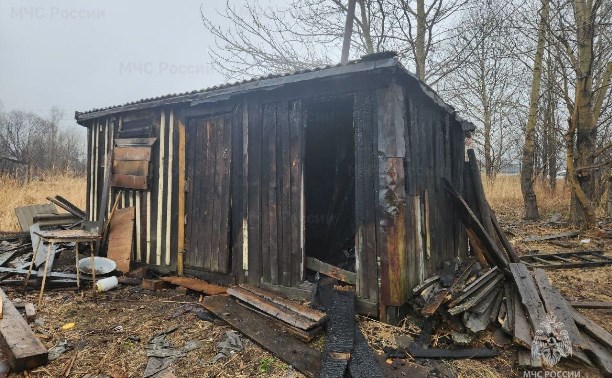 Пожар вспыхнул на даче в Александровске-Сахалинском