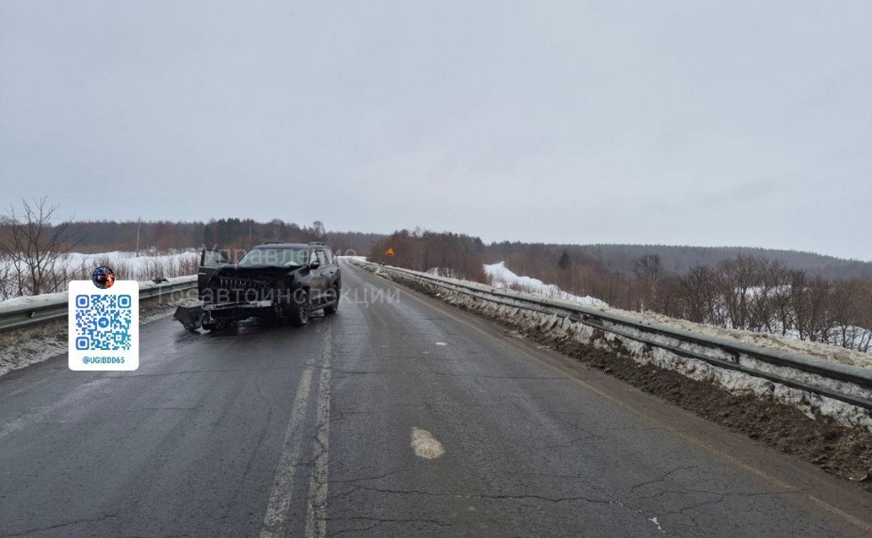 Годовалая девочка и двое взрослых пострадали в ДТП в Макаровском районе