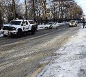 Два автомобиля не смогли разъехаться на улице Детской в Южно-Сахалинске и попали в ДТП