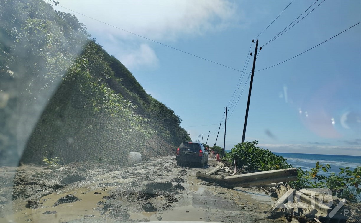 На Сахалине проводят исследование по прогнозированию селей, оползней и лавин На Сахалине проводят исследование по прогнозированию селей, оползней и лавин