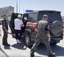 Двух молодых мужчин без воинского учета выявили в торговом центре Южно-Сахалинска