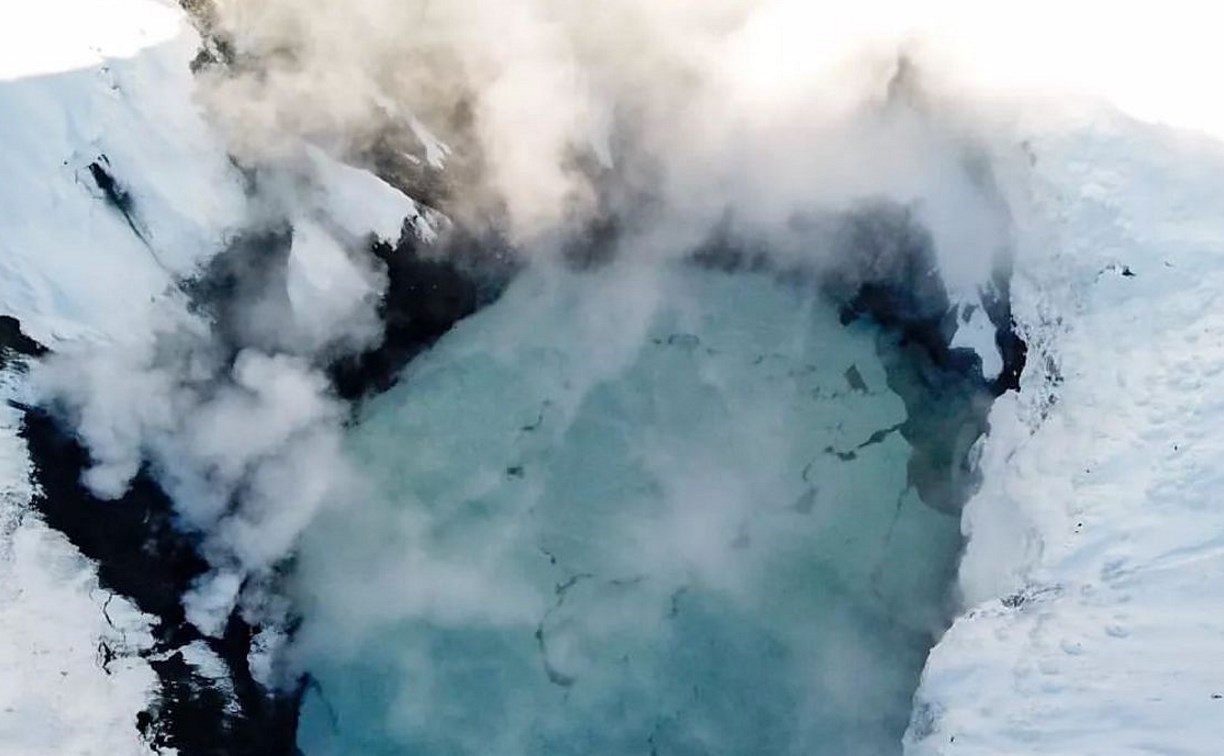 Извержение вулкана Эбеко на Курилах прекратилось впервые за пять лет