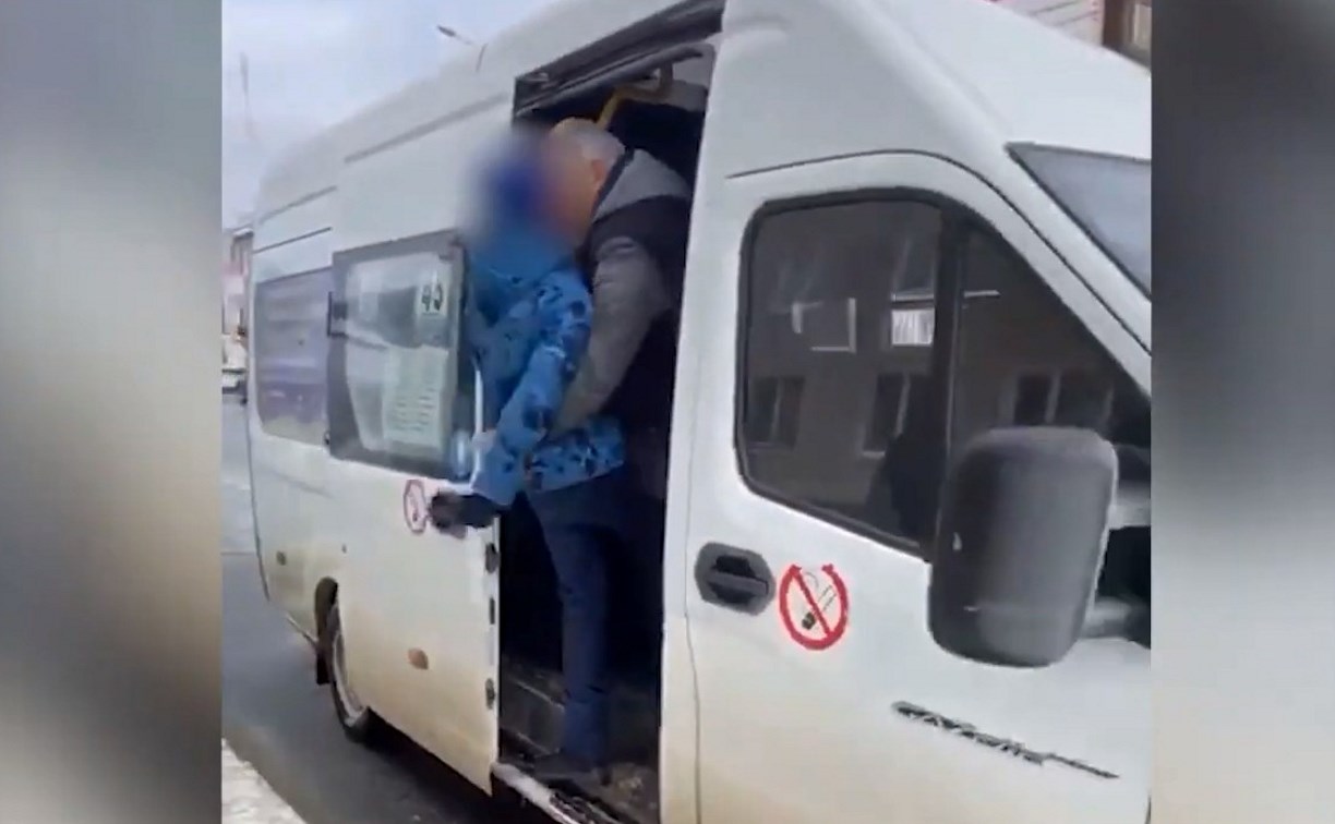 Юных "зайцев" запретили высаживать из автобусов