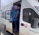 Юных "зайцев" запретили высаживать из автобусов
