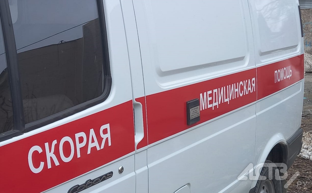 Неправильно закреплённый груз рухнул на рабочего в Южно-Сахалинске Неправильно закреплённый груз рухнул на рабочего в Южно-Сахалинске