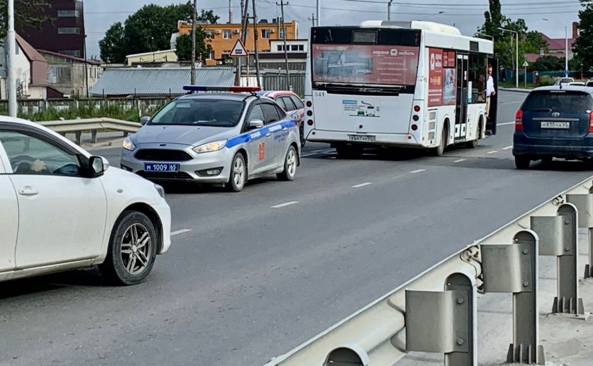 Водителя  автобуса в Южно-Сахалинске "ослепили "перцовым баллончиком 