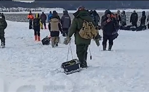 Отжимной ветер может оторвать припай у берегов Сахалина
