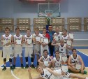 Юные сахалинские баскетболисты вырвались в лидеры первенства России