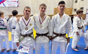 Спорт
