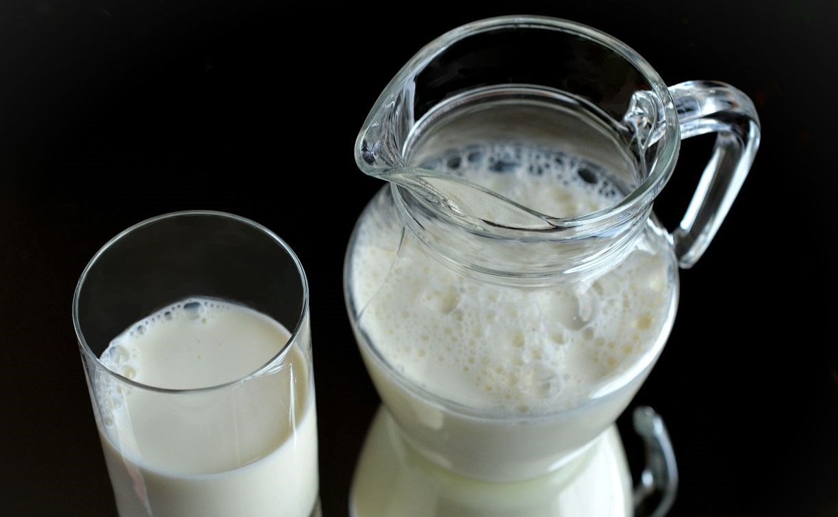 Учёные: употребление молока увеличивает риск рака на 80%