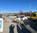 Водителя не установили: "Субару" в Дальнем врезался сначала в стоящий авто, потом во встречный