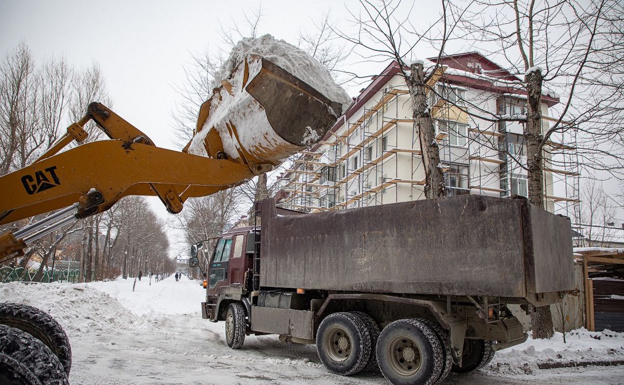 Стали известны планы по расчистке Южно-Сахалинска и пригорода днём 13 февраля
