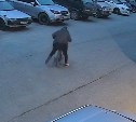 В Корсакове разыскивают мужчину, который ночью уехал со двора на чужом детском велосипеде