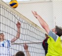 В Южно-Сахалинске на финишную прямую вышел городской чемпионат по волейболу