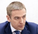 «Коммерсант»: на должность врио главы Сахалина рассматривают 50-летнего Виктора Евтухова