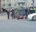 Мотоциклист врезался в "Тойоту Калдину" в Южно-Сахалинске