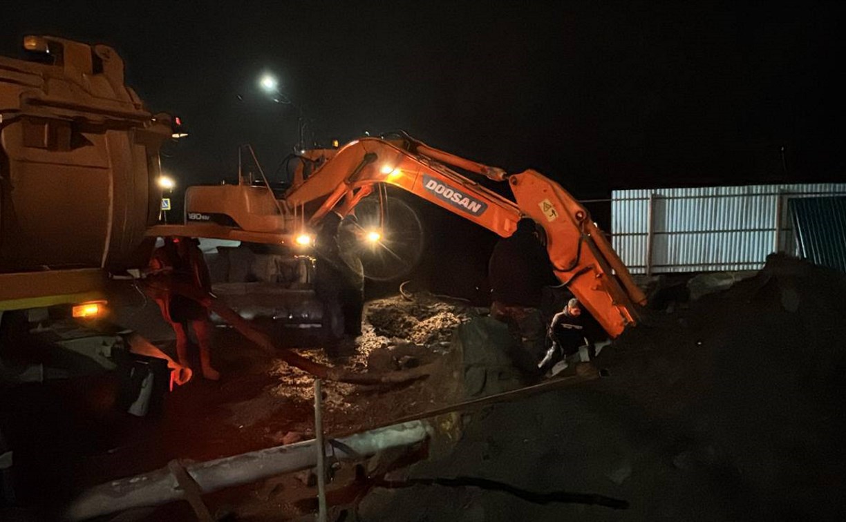 Коммунальная авария в Поронайске: во время ремонта повредили сети водоснабжения