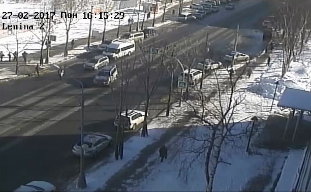 В Южно-Сахалинске водитель, сбивший пешехода, скрылся с места ДТП