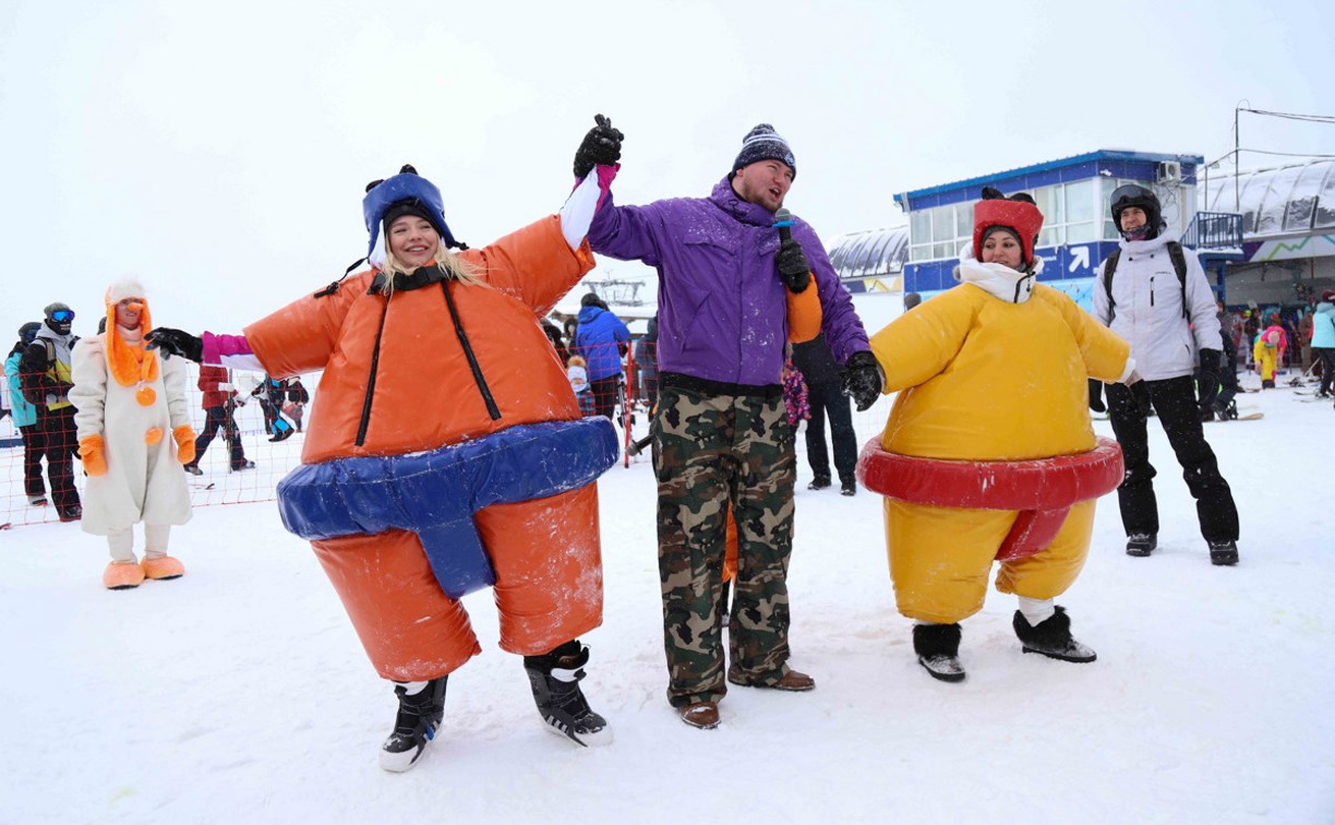 Сахалинцы провели день на горных склонах и лыжных трассах 