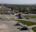 "Весь город кипишует": часть Южно-Сахалинска застыла в пробке из-за новой разметки на кольце