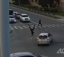 Байкер буквально взлетел: сахалинская полиция продолжает искать очевидцев столкновения  мотоцикла и Honda Fit