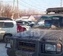 Сахалинские рыбаки устроили автомобильный хаос в Стародубском: школьный автобус едва пробился