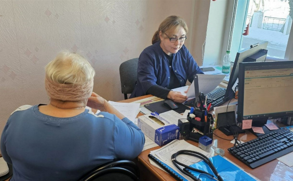Больше 50 тысяч сахалинцев получили помощь врачей мобильной бригады в этом году