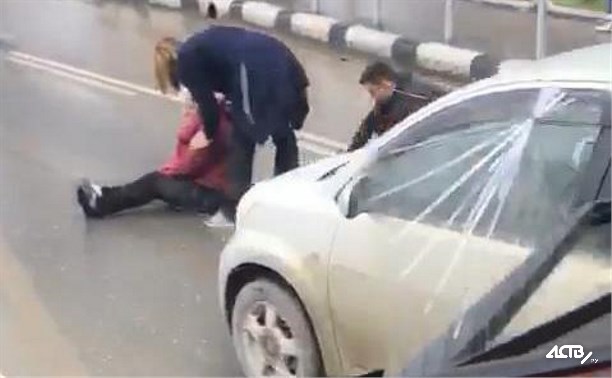 Иномарка сбила женщину на пешеходном переходе в Новоалександровске
