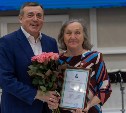 Лучших сотрудников коммунальных служб Сахалинской области наградили в преддверии Дня работника ЖКХ