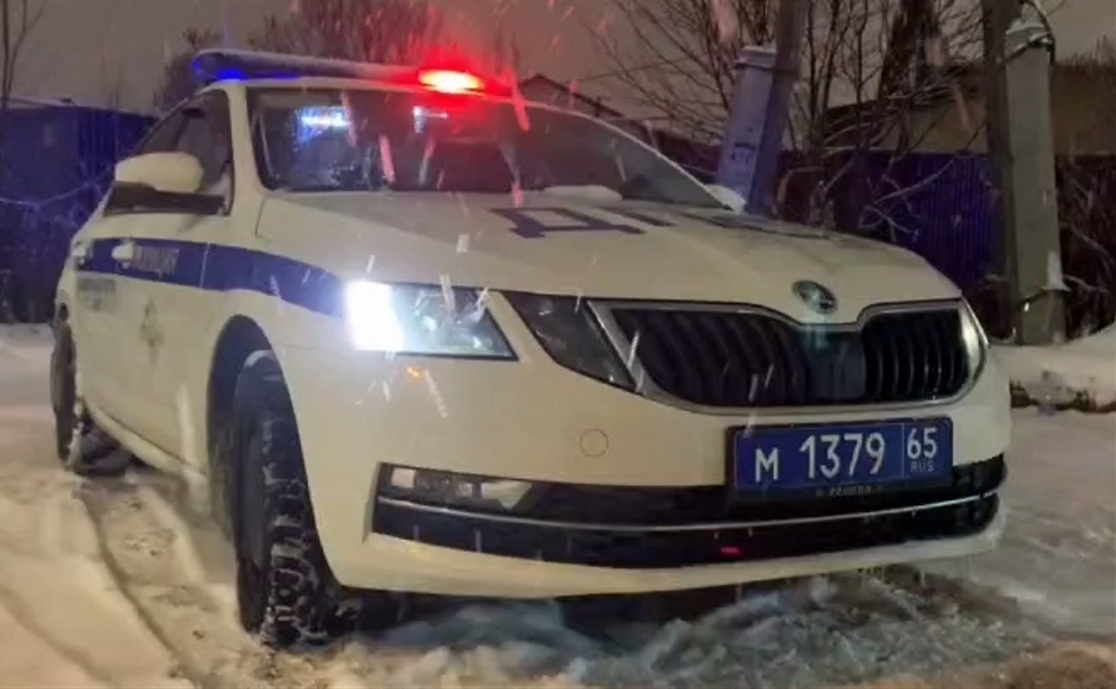 Уличные камеры "выписали" почти 900 штрафов сахалинским автомобилистам за сутки 