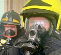 Из горящего здания Роспотребнадзора в Корсакове эвакуировались 15 человек