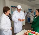Сахалинские аграрии угостили губернатора продукцией, которой ещё нет в продаже