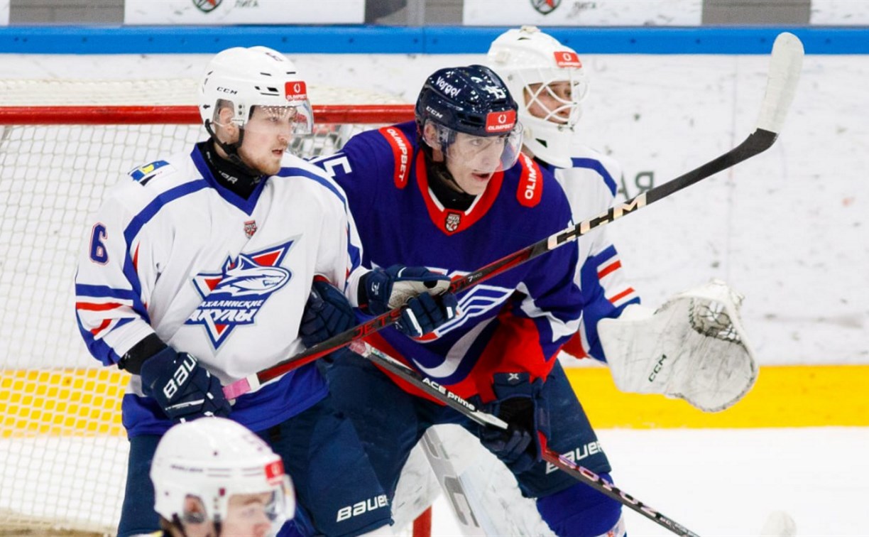 "Соскучились по хоккею пацаны": "Сахалинские Акулы" начали 2026-й год с победы на льду