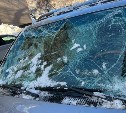 Сахалинец уже год не может получить деньги с ТСЖ за повреждение машины снегом с крыши