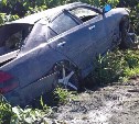 Toyota Mark II разбилась на автодороге Невельск - Холмск